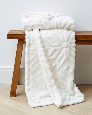 Fleece Snowflake Throw