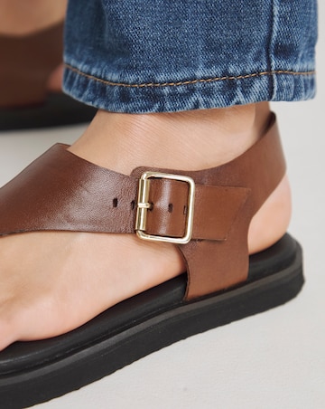 Lumina Toe Post Buckle Sandal - Wide Fit (E)