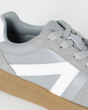 Rumba Leather Retro Lace up Trainer Extra Wide Fit (EEE)