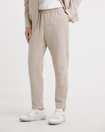 Linen Elasticated Tapered Trouser