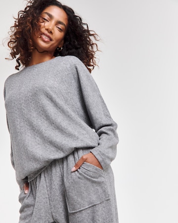 Pretty Secrets Cable Knit Lounge Set