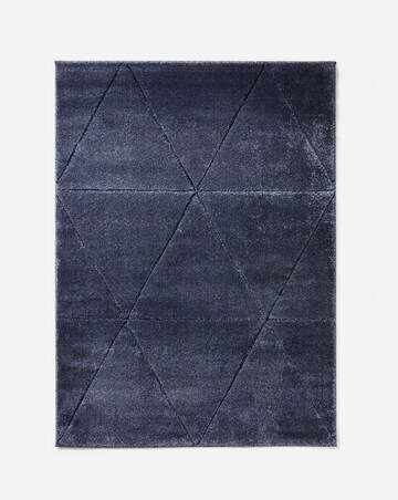 Sara Carved Triangle Rug