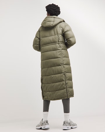 Columbia Pike Lake II Long Insulated Jacket