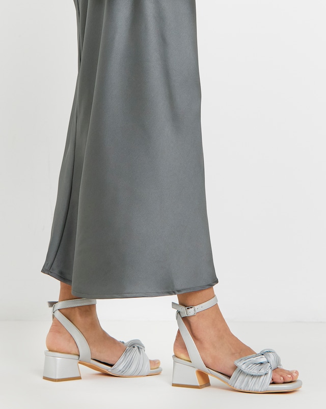 May Side Bow Low Block Heel Sandals - Wide Fit (E)