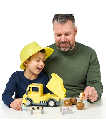 Bluey Dump Truck with Exclusive Figures