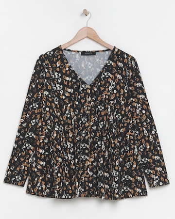 Long Sleeve Button Detail Top