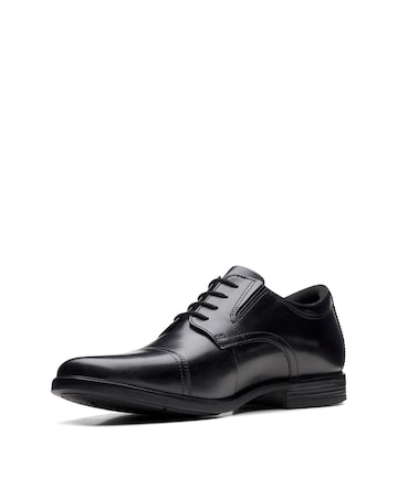 Clarks Howard Cap Shoes - Black