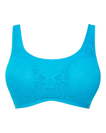 Triumph Fit Lace Non Wired Padded Bra