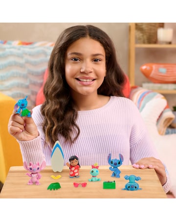 Disney Stitch Live Action Stitch Collectable Figure Set