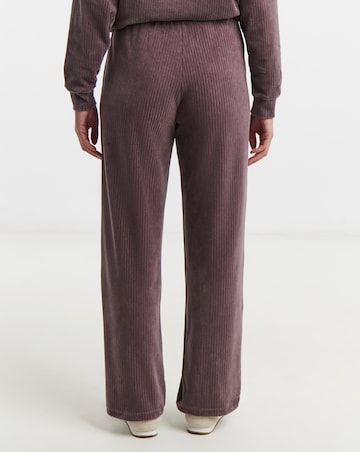 PUMA Essential Valour Rib Straight Pants