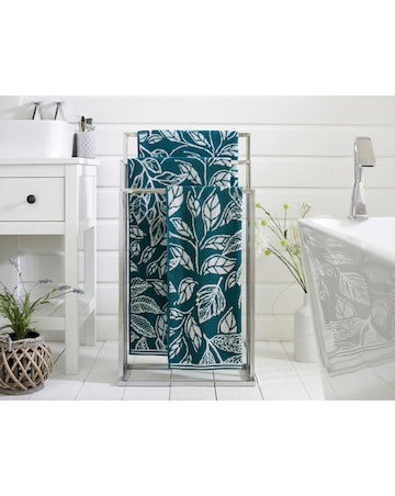 Deyongs Mixed Leaves Towels