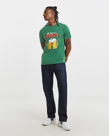 Christmas Reinbeer Graphic T-Shirt