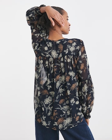 Blouson Sleeve Collarless Georgette Blouse