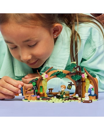 LEGO Wicked Elphaba's Retreat Merchandise, Creative Forest Building 75687