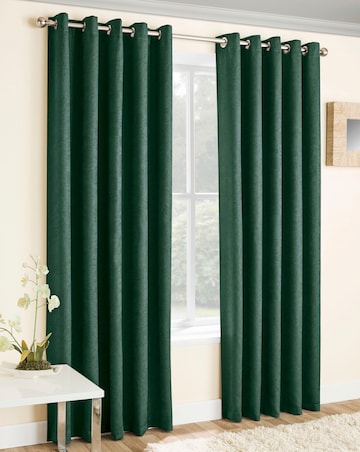 Vogue Light Filtering Eyelet Curtain