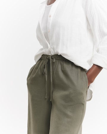 Khaki Linen Mix Knee Length Shorts
