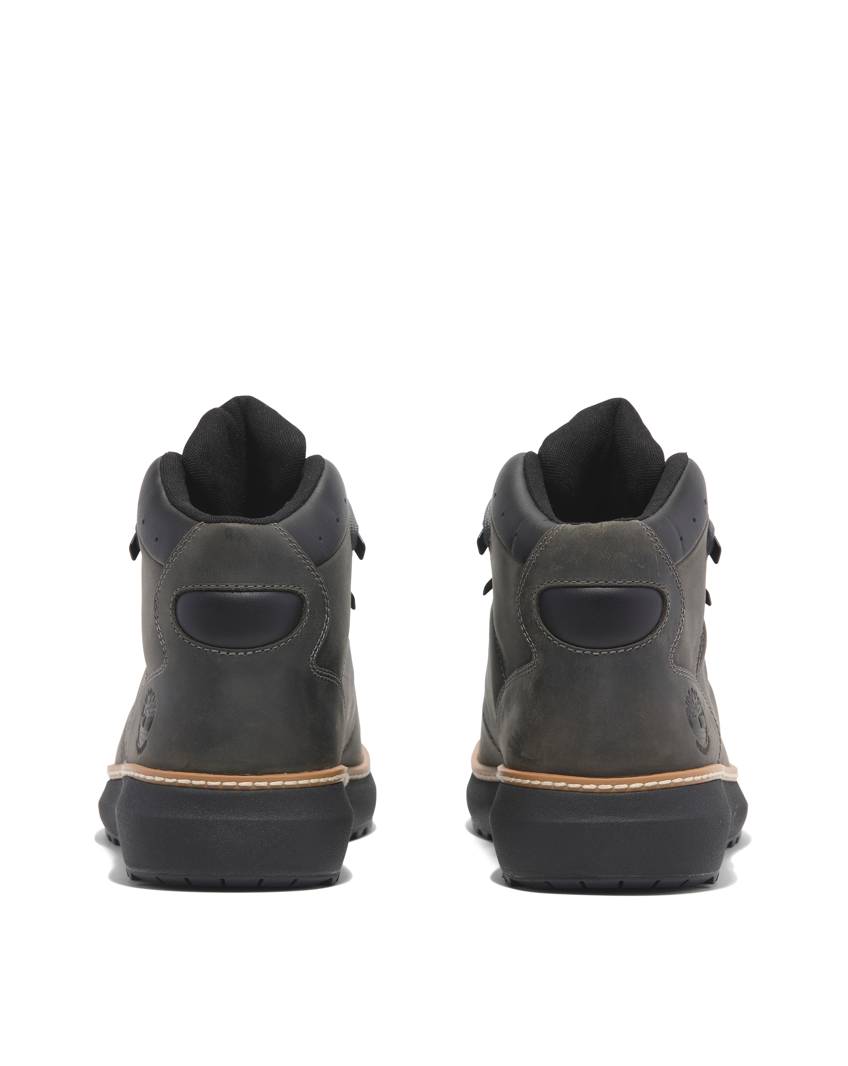 1901 hudson chukka boot