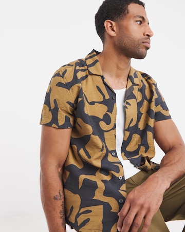 Leaf Crinkle Revere Collar Shirt