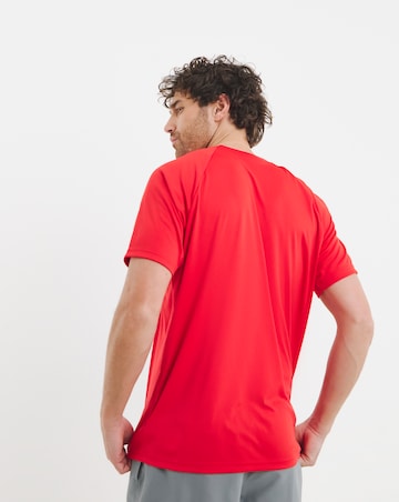 Nike Short Sleeve Hydroguard T-Shirt