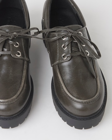 Link Chunky Lace Up Boat Shoes - Extra Wide Fit (EEE)