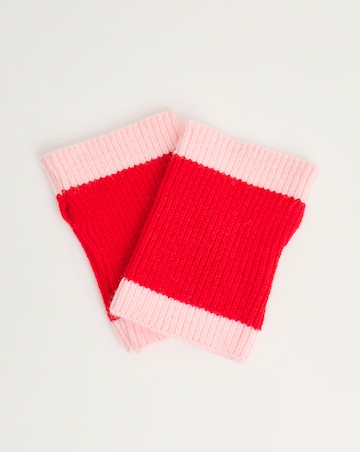 Red Contrast Scarf Hat & Handwarmer Set