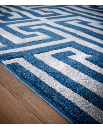 Greek Key Textured Rug