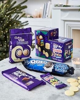 Cadbury Dairy Milk Freddo &amp; Oreo Biscuit Train Kit
