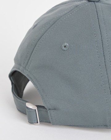 Under Armour Blitzing Cap