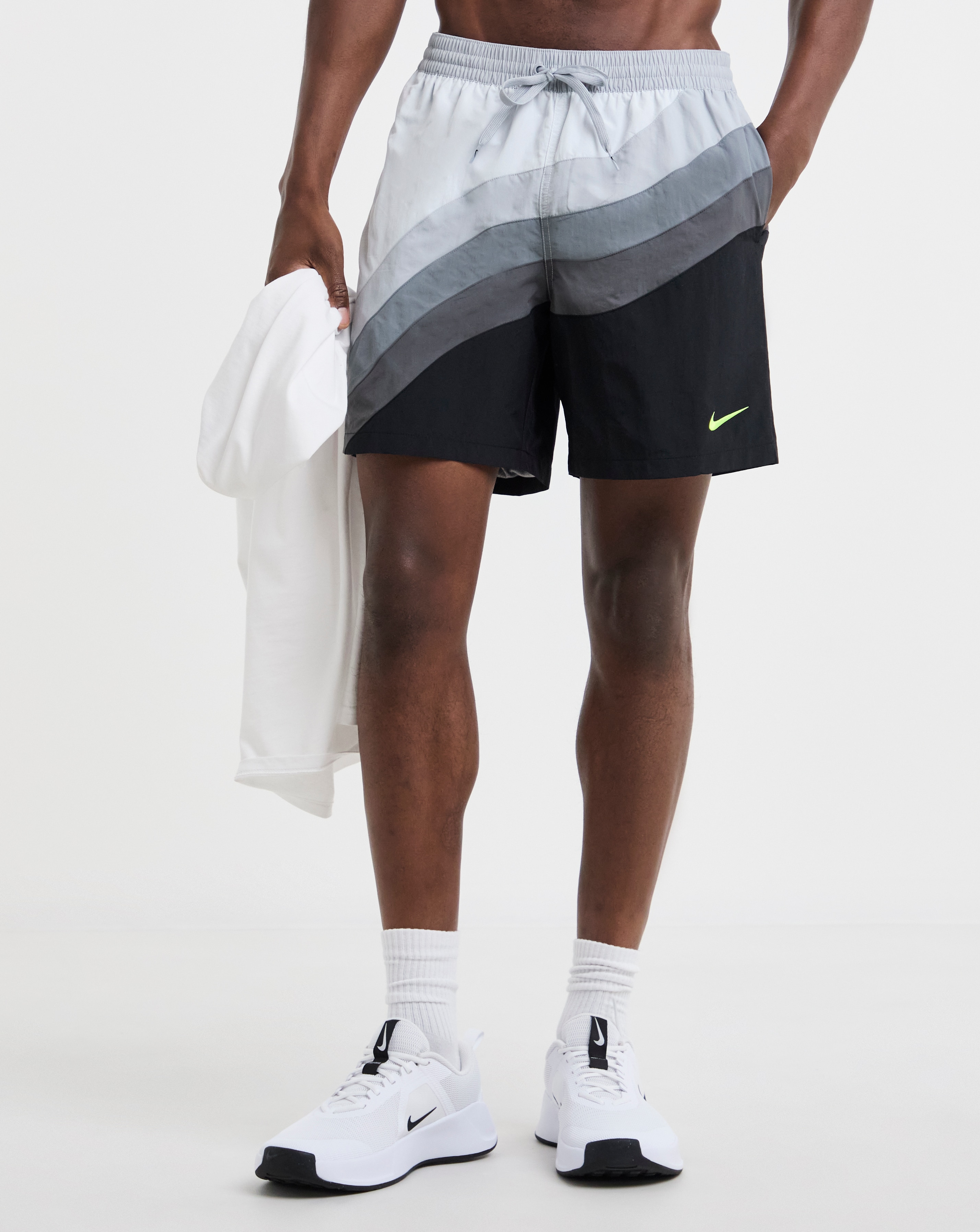 nike running shorts jd