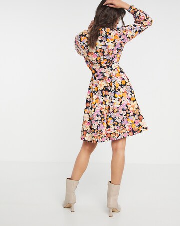 Y.A.S V-Neck Floral Wrap Dress