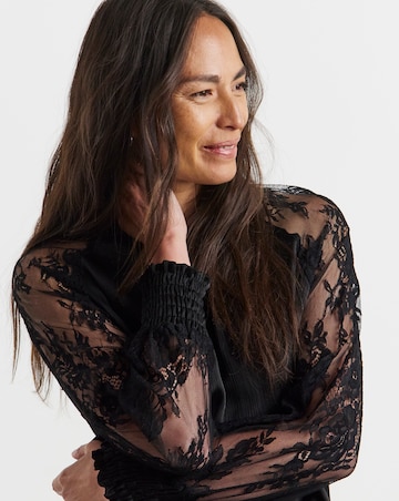 Lace Sleeve Raglan Blouse