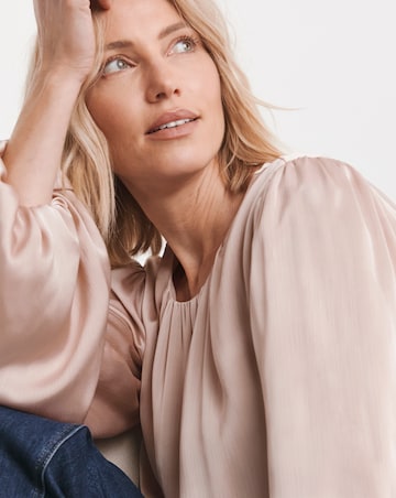 Bubble Sleeve Bubble Hem Top