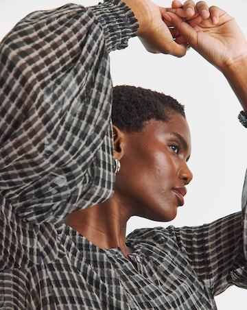 Georgette Collarless Blouson Sleeve Blouse