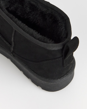 Darla Lowcut Fleece Lined Boots Standard D Fit