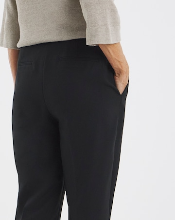 Value Essentials Cropped Tapered Leg Trousers