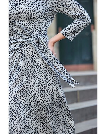 Sosandar Leopard Jersey Dress