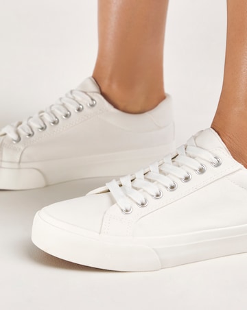 Busselton Lace Up Leisure Pumps Wide Fit