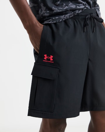 Under Armour Vibe Woven Cargo Shorts