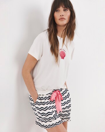 Chelsea Peers Jersey Serena Bay Shell Oversized T Shirt And Shorts Pyjama Set