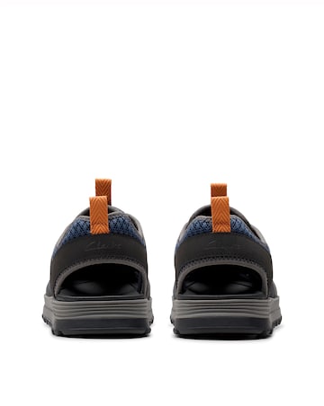 Clarks Trek Wave Shoe - Navy