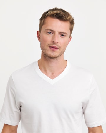 Pure Cotton V Neck T-Shirt Extra Long- White