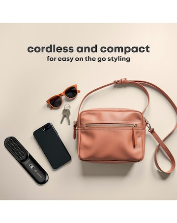 Revamp Compact Cordless Straightening Brush