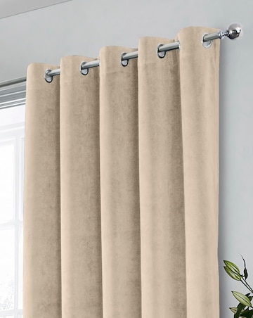 Hampton 100% Blackout Eyelet Velvet Curtain