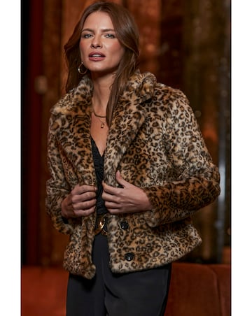 Sosandar Short Faux Fur Leopard Coat