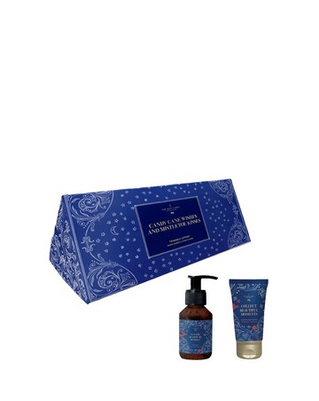 The Gift Label Candy Cane Wishes & Mistletoe Kisses Gift Set