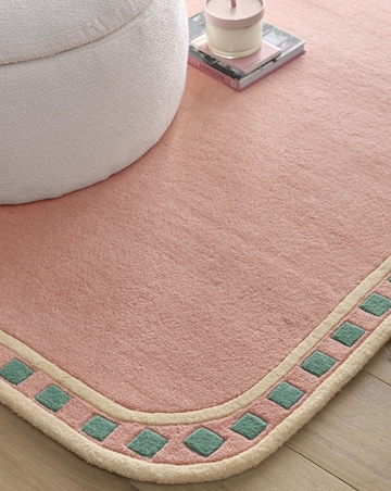 Borderline Carved Rug