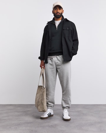 Relaxed Fit Jogger