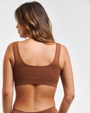 Smoothing Seamless Comfort Top Fits Up To D - Nude 2