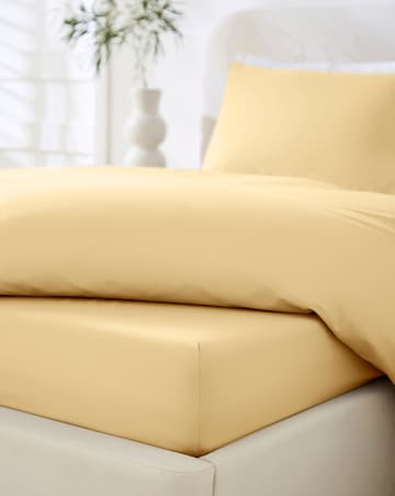 Non Iron Plain Dye 30cm Fitted Sheet