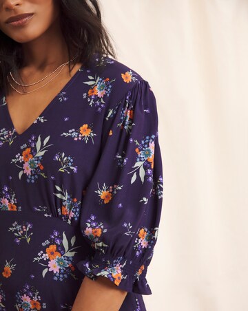 Anise Adeline V Neck Tie Back Midi Dress